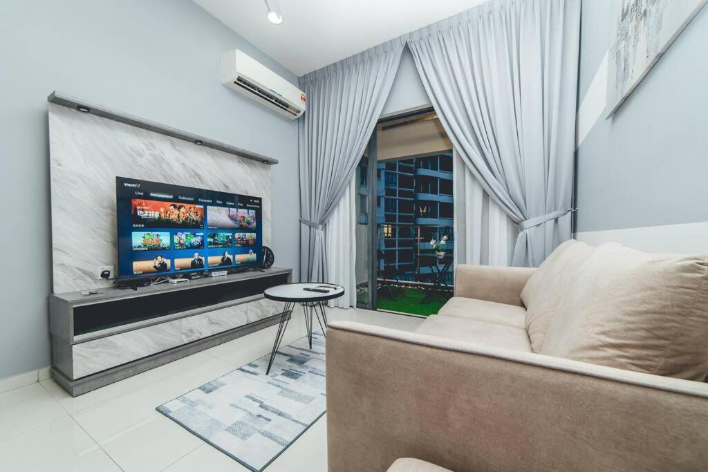 Pangsapuri Danga Bay Playful 2br Kidscorner W Balcony By Our Johor Bahru