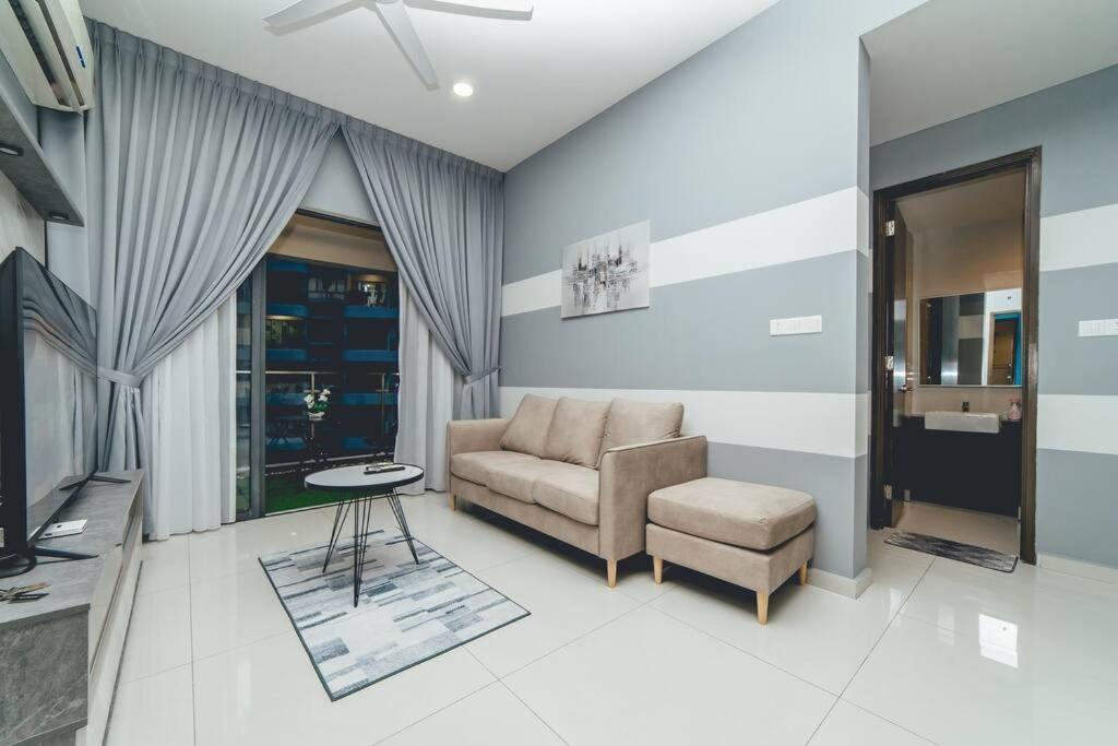 Pangsapuri Danga Bay Playful 2br Kidscorner W Balcony By Our Johor Bahru